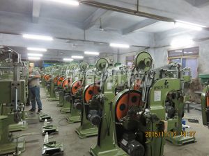 鉚接機(jī)分為幾種？